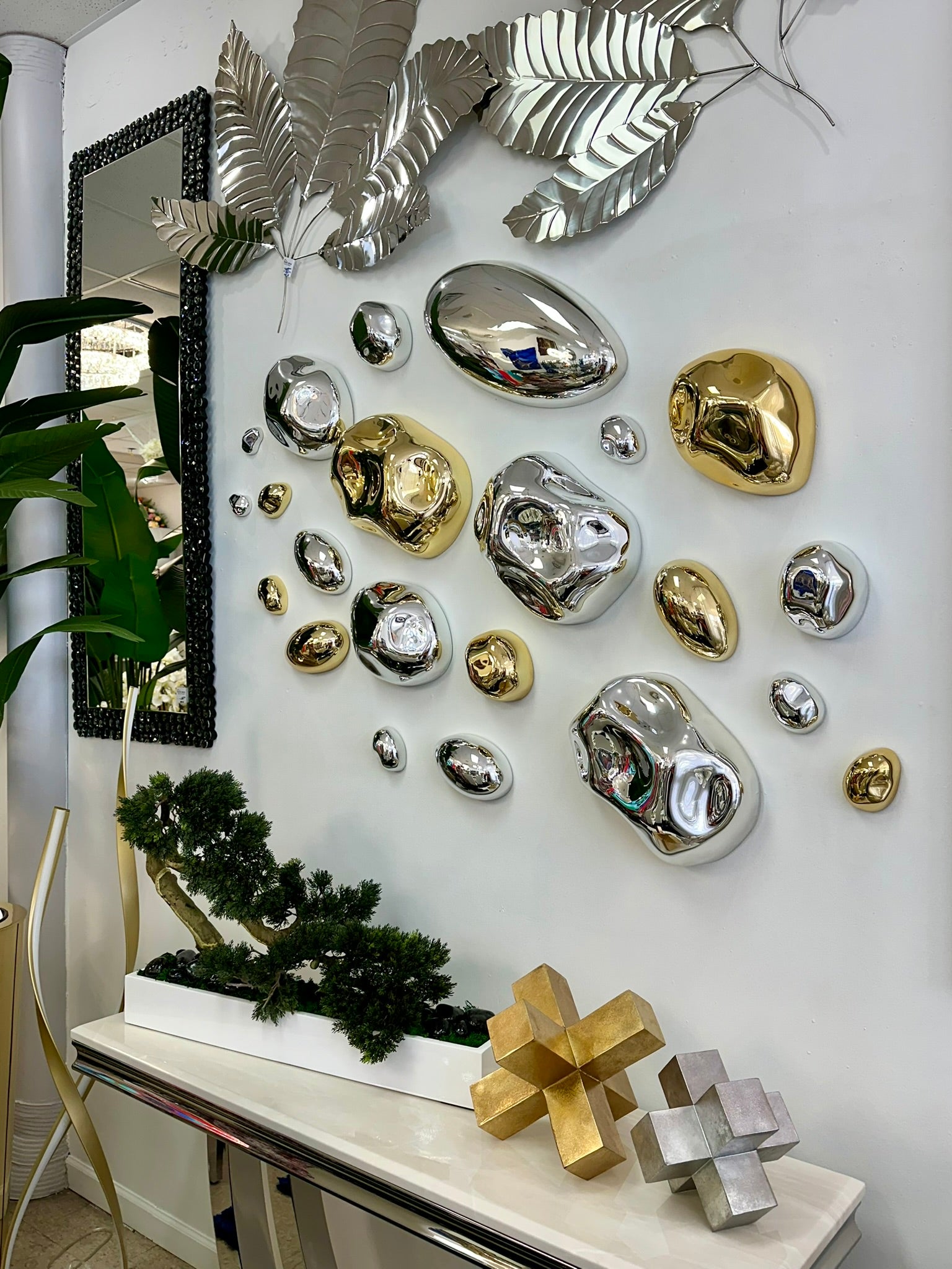 Home Deco Frame and Furniture